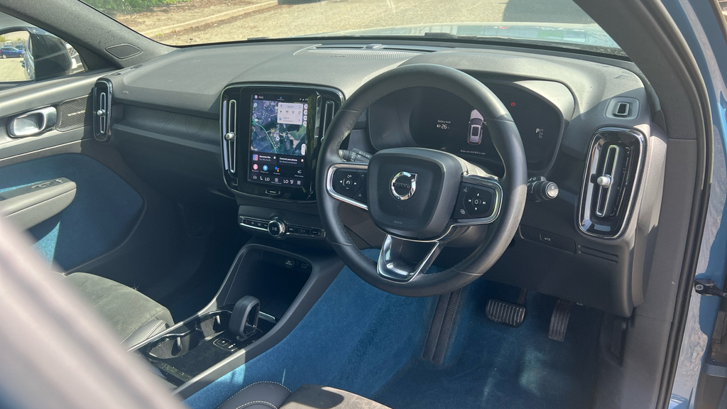 Volvo XC40 Xc40 170Kw Recharge Ultimate 69Kwh PX23JVE Blue #4