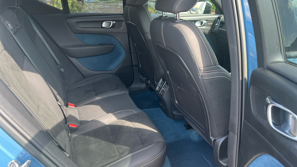 Volvo XC40 Xc40 170Kw Recharge Ultimate 69Kwh PX23JVE Blue #6