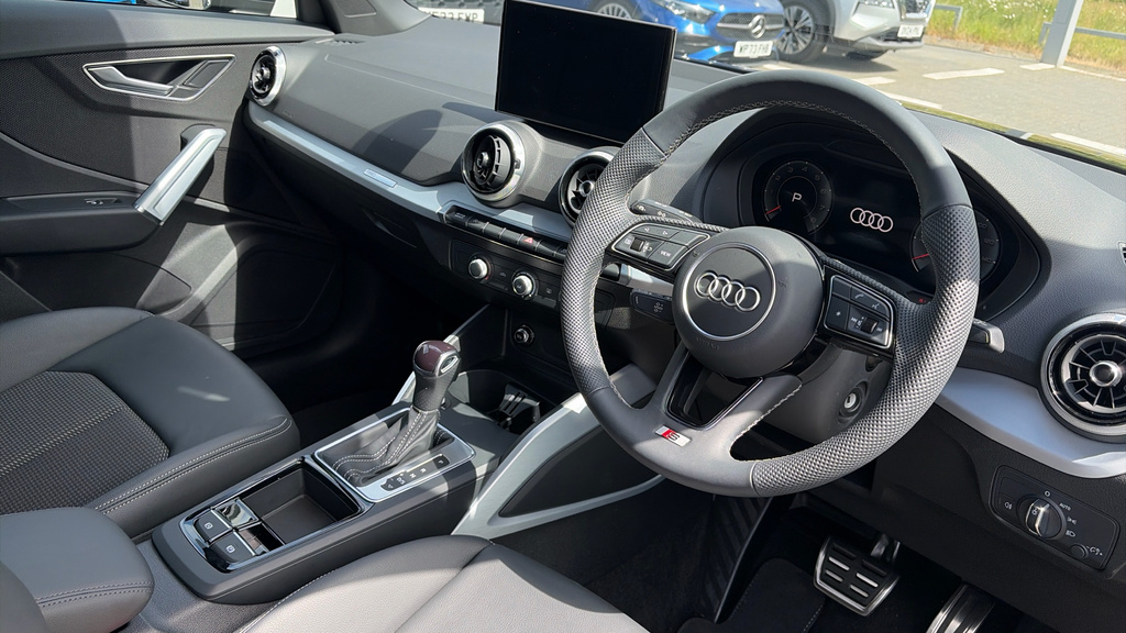 Audi Q2 Q2 35 Tfsi S Line S Tronic DC25VXE Grey #6