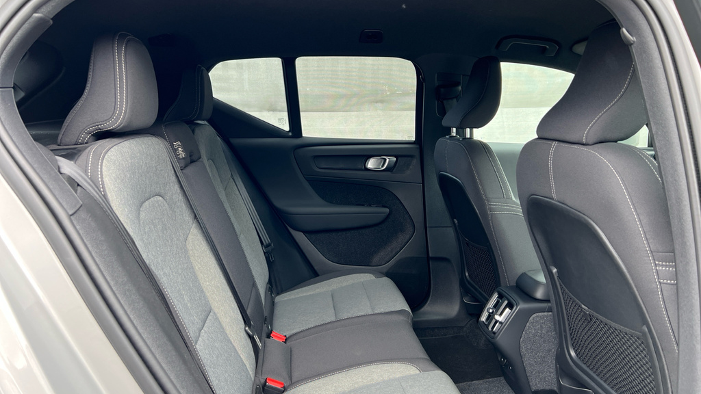 Volvo XC40 Xc40 2.0 B3p Core YC24CMO Silver #6