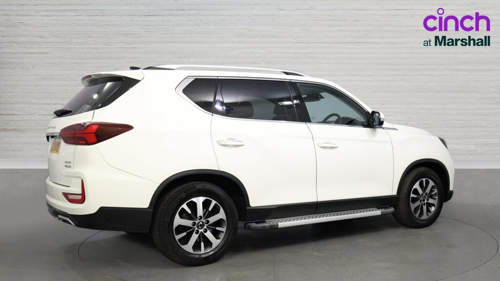 SsangYong Rexton Rexton 2.2 Ultimate White #3