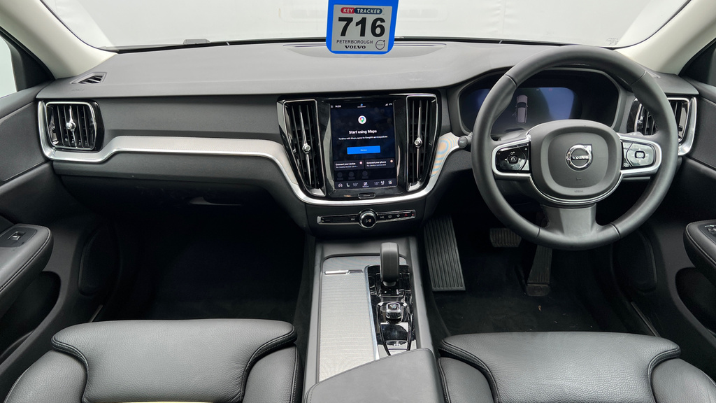 Volvo V60 V60 2.0 B4p Plus Dark 7 Speed RJ75XDP Grey #5