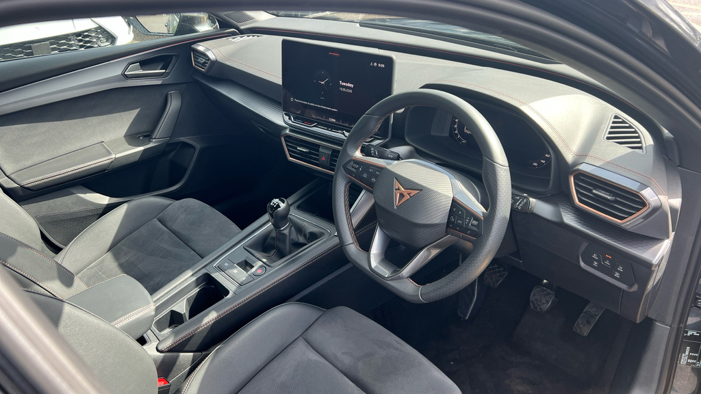 Cupra Leon Leon 1.5 Tsi 150 V2 KW25LGF Grey #6