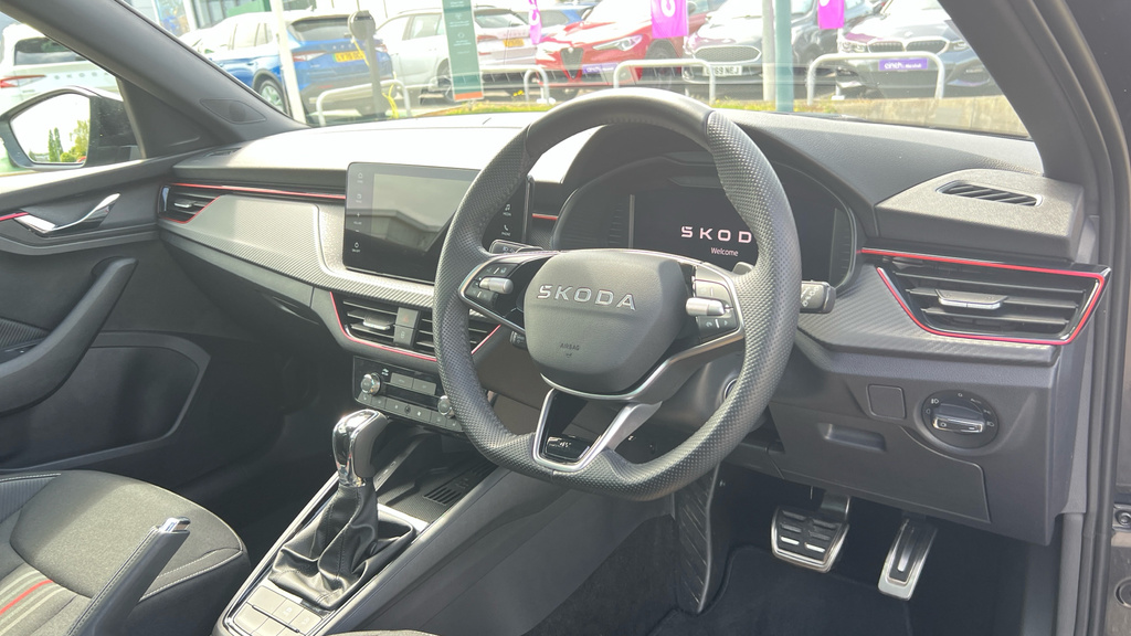 Skoda Kamiq Kamiq 1.5 Tsi Monte Carlo Edition Dsg KN75ZTB Black #6