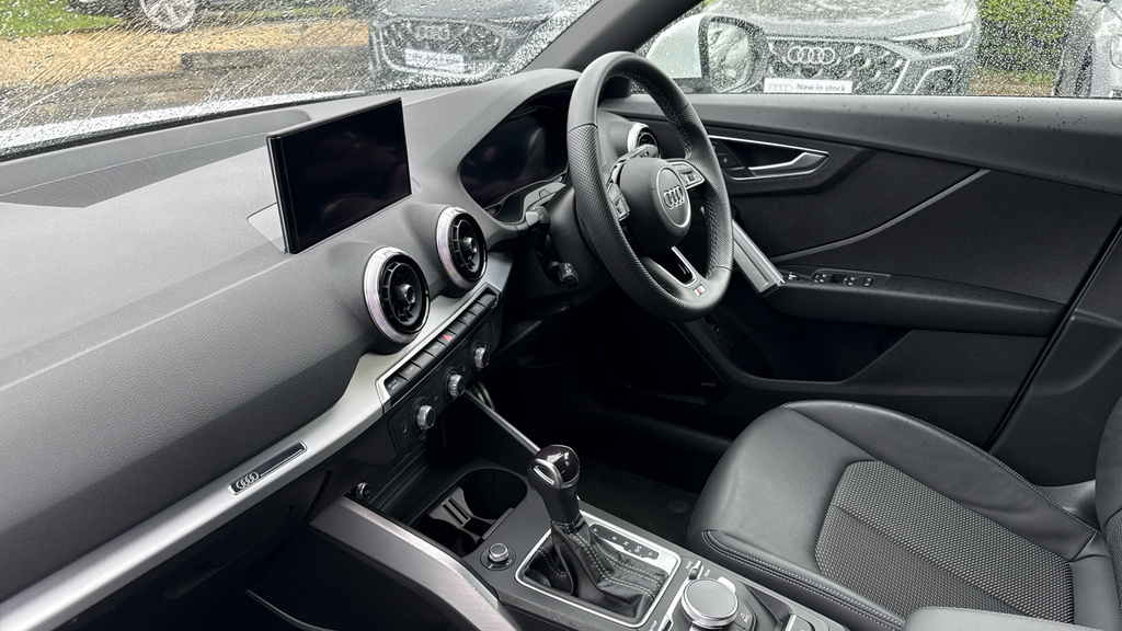 Audi Q2 Q2 35 Tfsi S Line S Tronic White #2