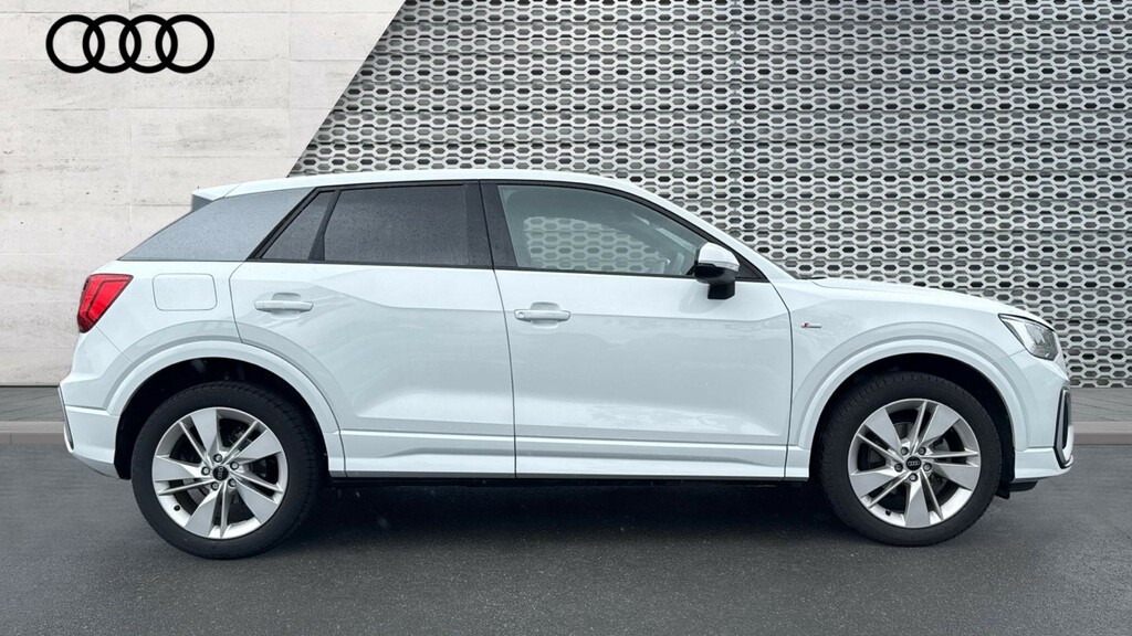 Audi Q2 Q2 35 Tfsi S Line S Tronic White #4