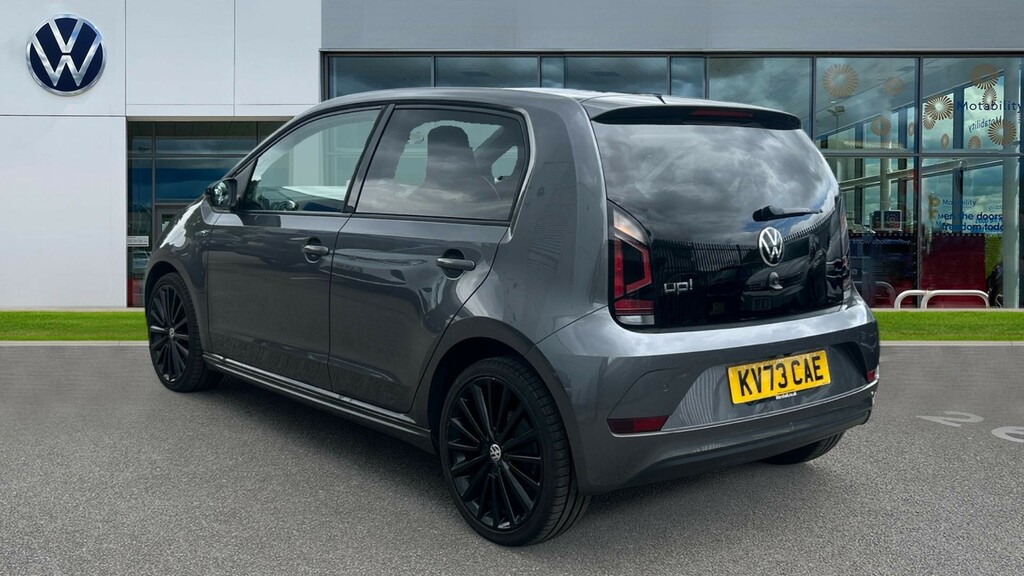 Volkswagen Up Up 1.0 65Ps R-line KV73CAE Black #3