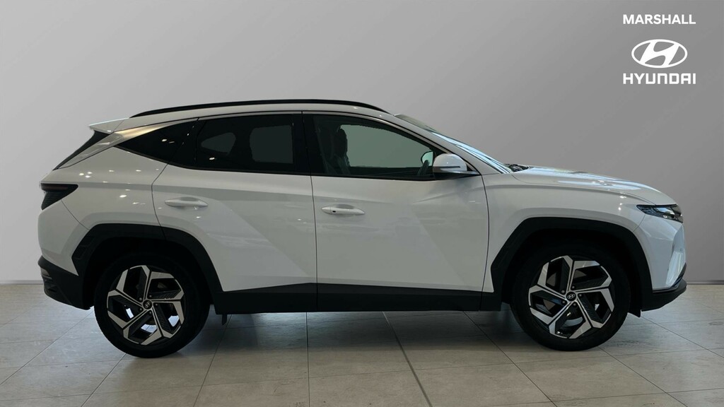 Hyundai Tucson Tucson 1.6 Tgdi Hybrid 230 Premium 2Wd RA22EYJ White #2