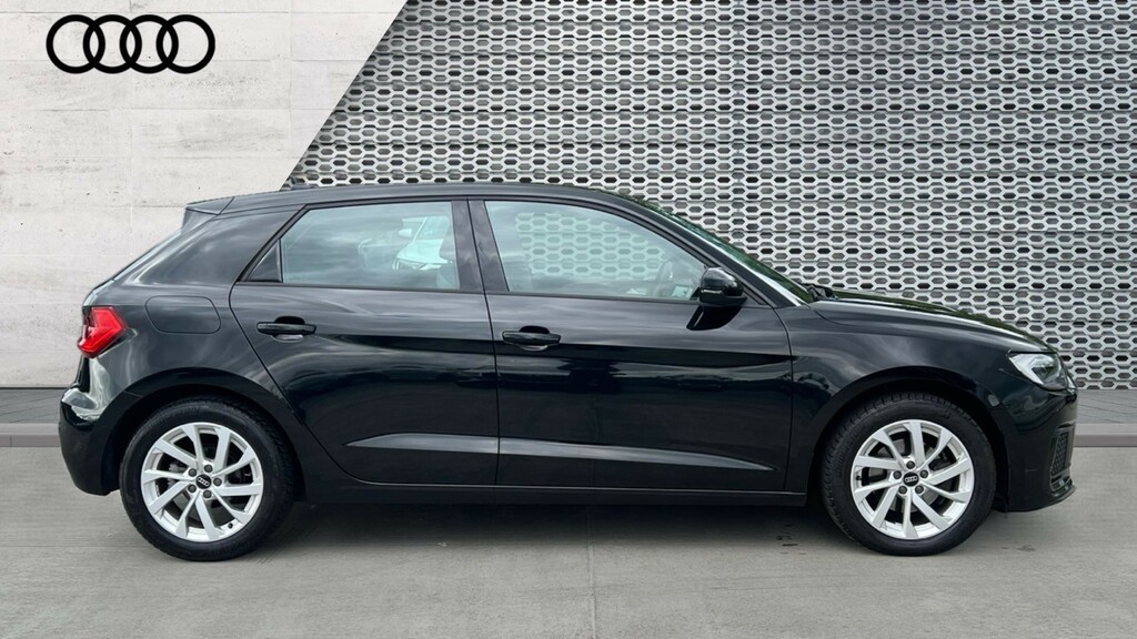 Audi A1 A1 30 Tfsi 110 Sport S Tronic GL23FEF Black #4