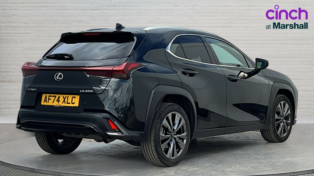Lexus UX Ux 300H 2.0 F-sport Design Cvt AF74XLC Black #3