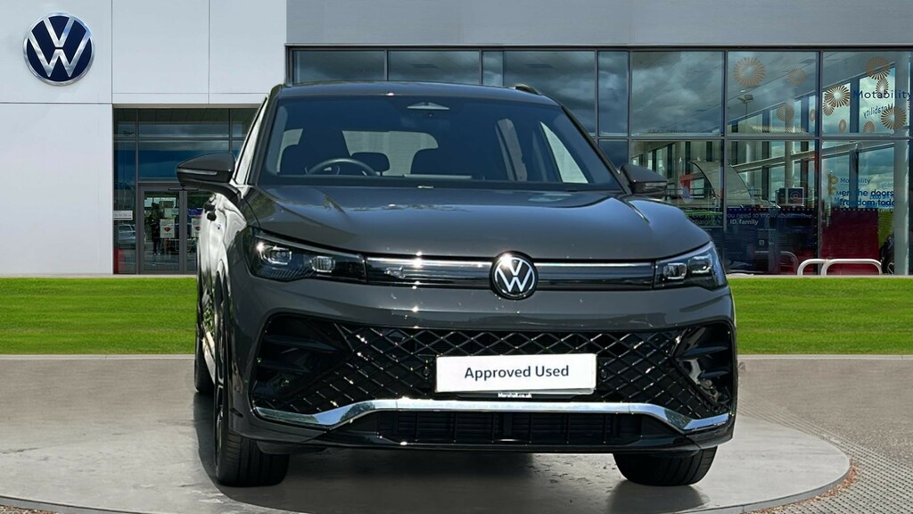 Volkswagen Tiguan Tiguan 1.5 Etsi 150 R-line Dsg Grey