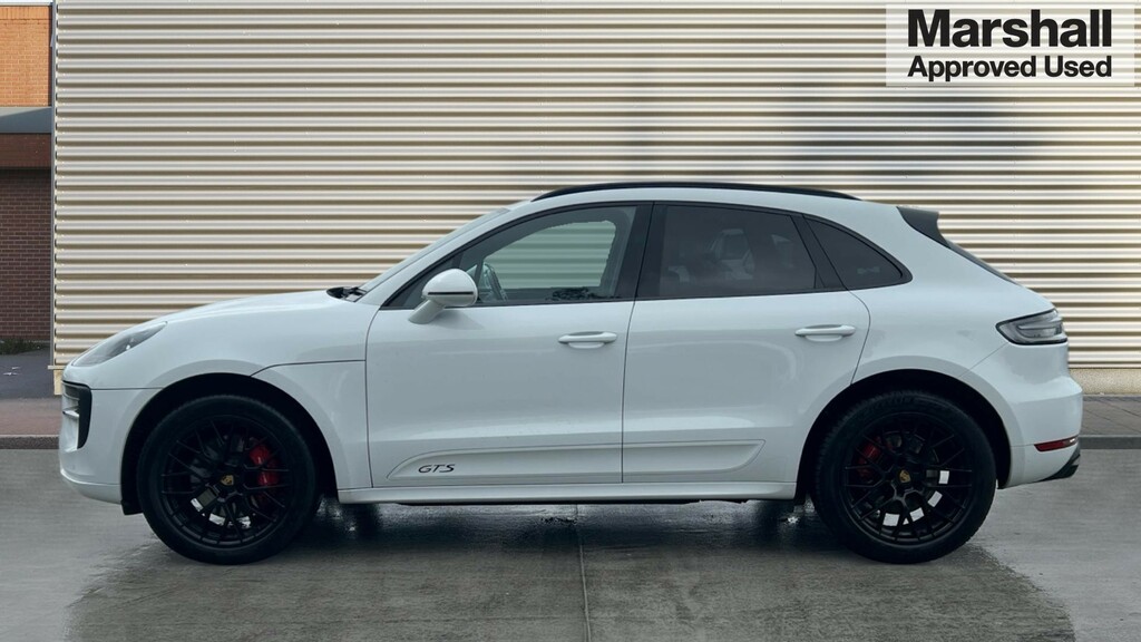 Porsche Macan Macan Estate Gts Pdk BL70XOX White #6