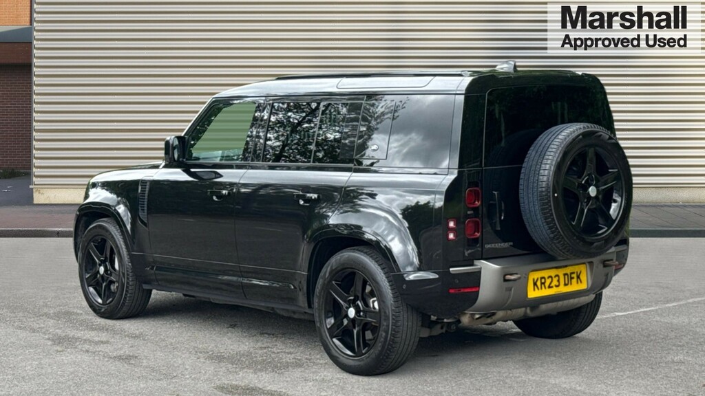 Land Rover Defender 110 Defender 3.0 D300 X-dynamic S 110 7 Seat KR23DFK Black #5