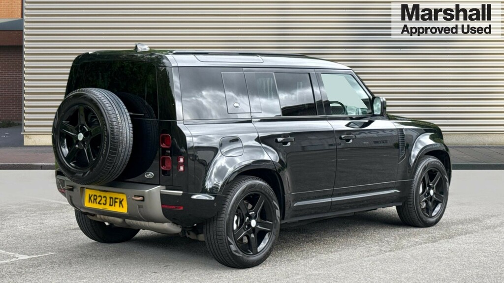 Land Rover Defender 110 Defender 3.0 D300 X-dynamic S 110 7 Seat KR23DFK Black #3