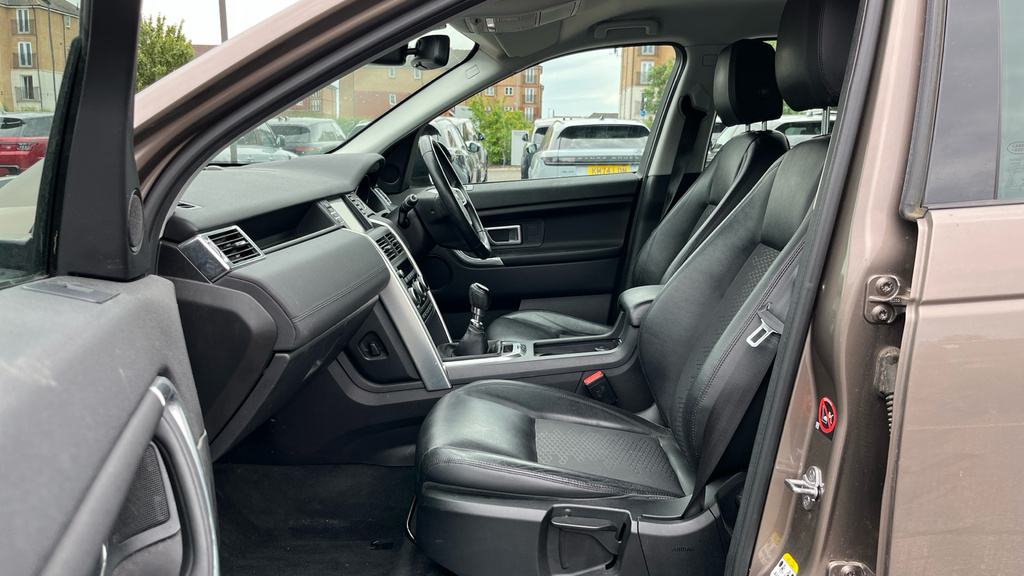 Land Rover Discovery Sport Discovery Sport 2.0 Td4 Se Tech 5 Seat  #3