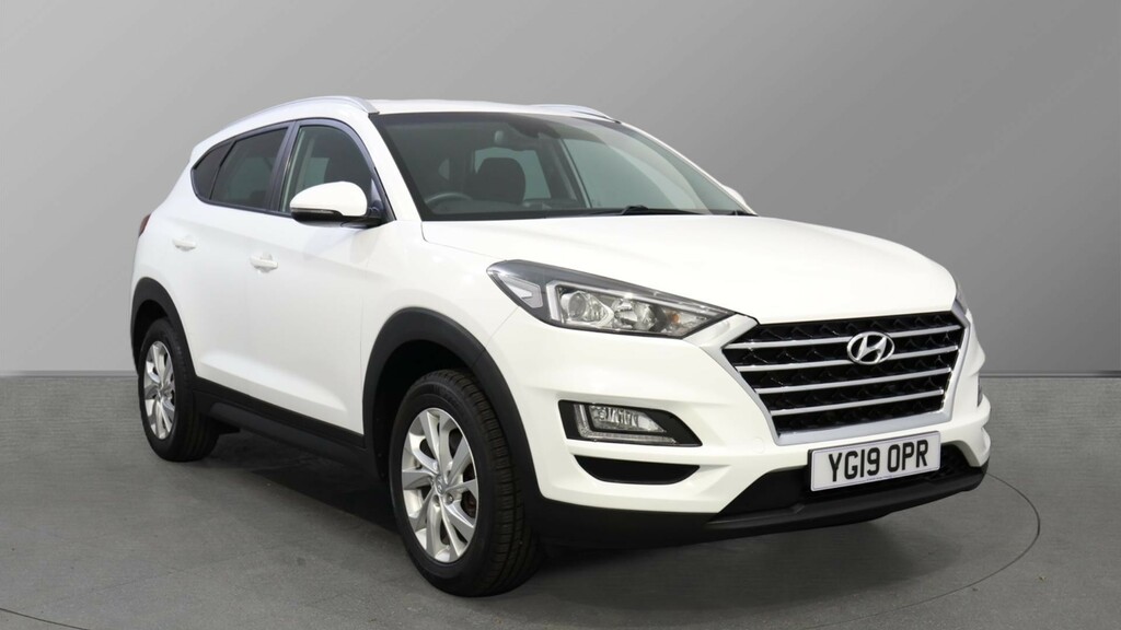 Hyundai Tucson Tucson 1.6 Gdi Se Nav 2Wd YG19OPR White #2
