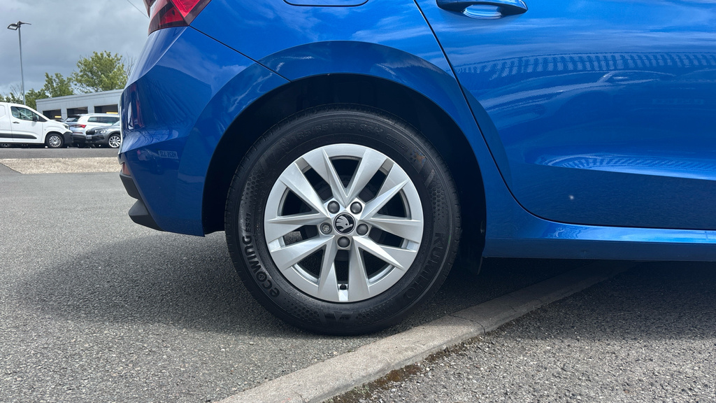 Skoda Fabia Fabia 1.0 Mpi 80 Se Edition KT25FUH Blue #5