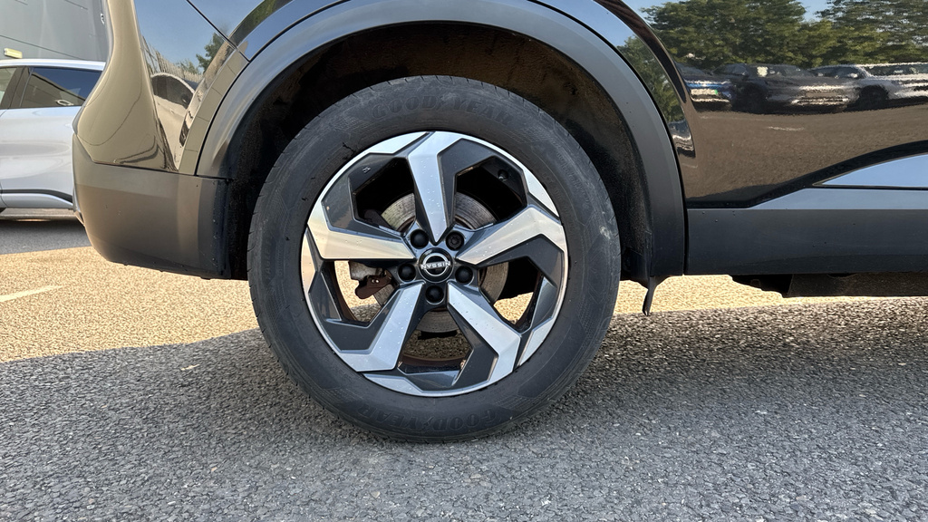 Nissan Qashqai Qashqai 1.5 E-power N-connecta YF72FMD Black #4