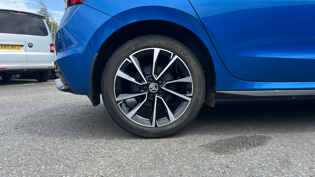 Skoda Fabia Fabia 1.0 Tsi 116 Monte Carlo Edition WG74MYT Blue #5