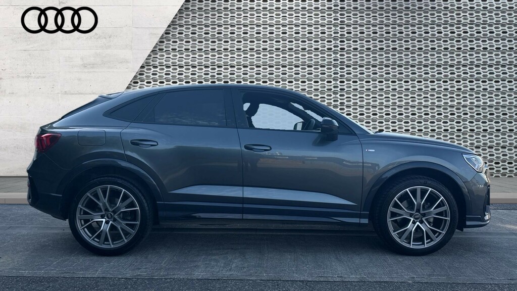 Audi Q3 Q3 35 Tfsi Black Edition S Tronic 20 Alloy LR75OHK Gold #4