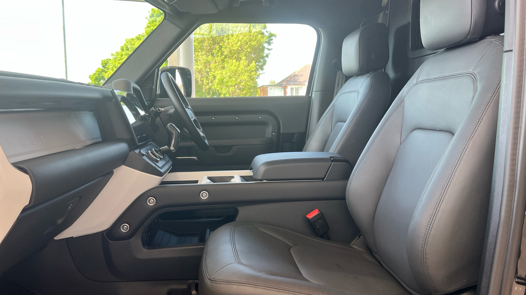 Land Rover Defender Defender 3.0 D350 Hard Top X-dynamic Hse Black #3