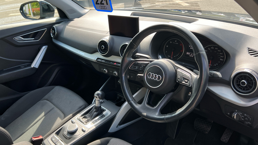 Audi Q2 Q2 30 Tdi Sport S Tronic DF68WKX Black #6