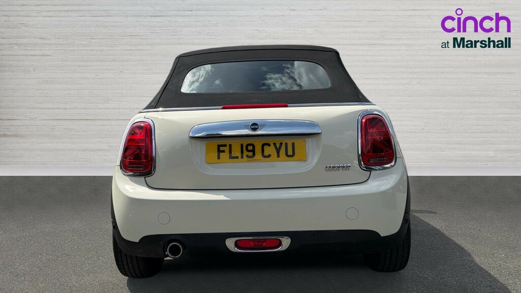 Mini Convertible Convertible 1.5 Cooper Exclusive II Comf White #4