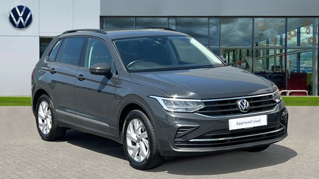 Volkswagen Tiguan Tiguan 1.5 Tsi 150 Life Grey