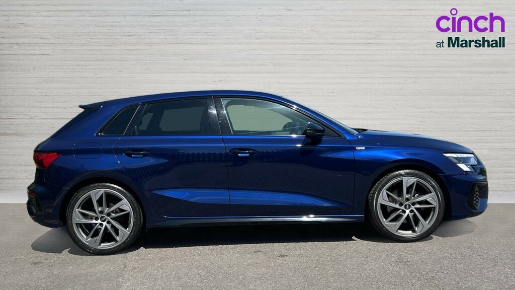 Audi A3 A3 35 Tfsi Edition 1 S Tronic AO71FTZ Blue #2