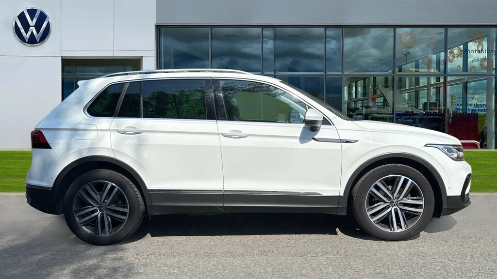 Volkswagen Tiguan Tiguan 1.5 Tsi 150 Elegance Dsg LG21XSX White #4