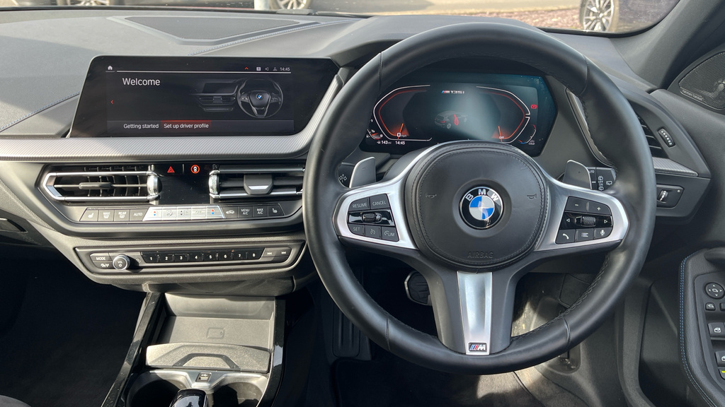 BMW 1 Series 1 Series M135i Xdrive Step HJ72YPH Black #5