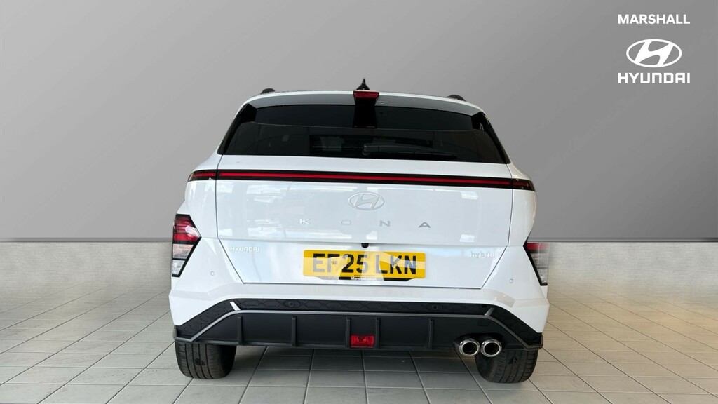 Hyundai Kona Kona 1.6 Hybrid 129 N Line Dct EF25LKN White #4