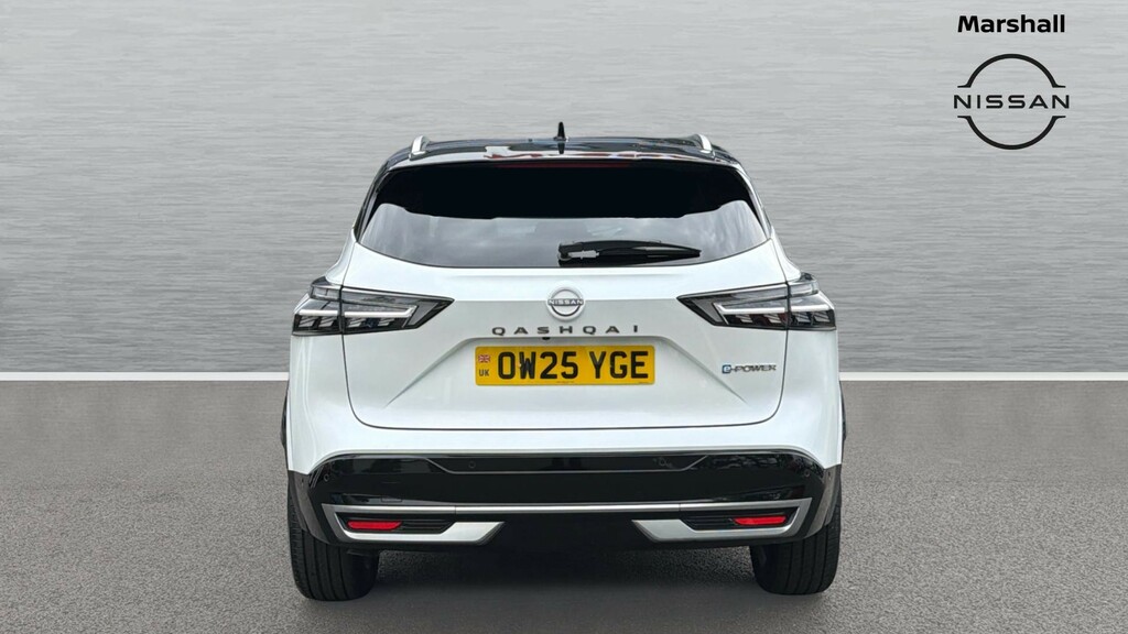 Nissan Qashqai Qashqai 1.5 E-power Tekna OW25YGE White #6