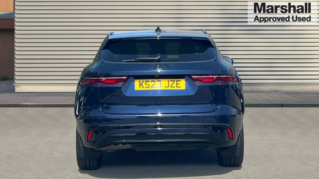 Jaguar F-Pace F-pace 2.0 D200 R-dynamic Black Awd KS23JZE Blue #4