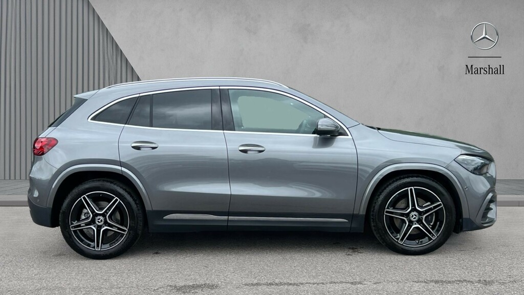 Mercedes-Benz GLA Class Gla 220D 4Matic Amg Line Executive KP75LKE Grey #4