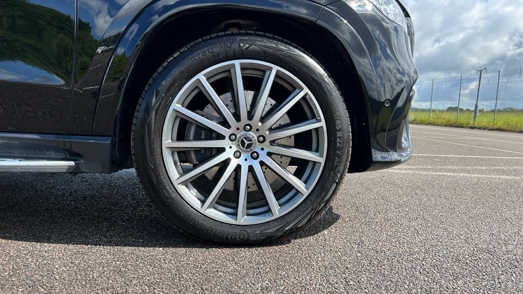Mercedes-Benz GLS Class Gls 450D 4Matic Amg Line Premium 9G-tronic Black #5