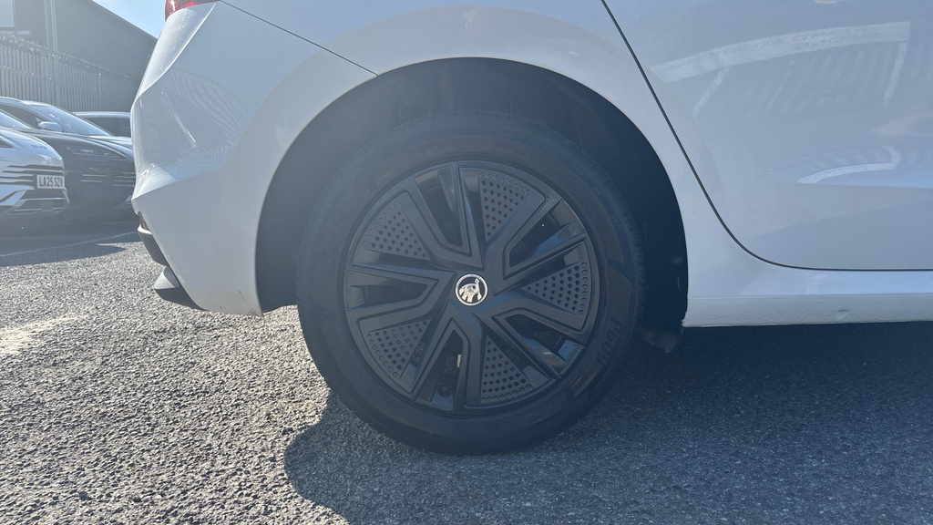Skoda Fabia Fabia 1.0 Tsi Colour Edition GK24RXL Black #5