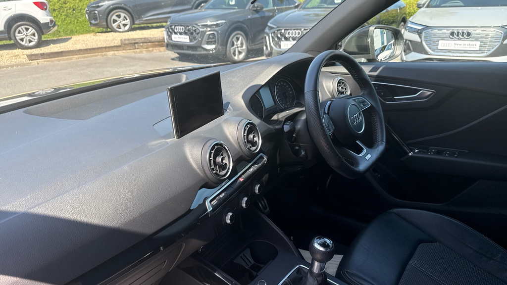 Audi Q2 Q2 35 Tfsi Black Edition WF20OVK Grey #2