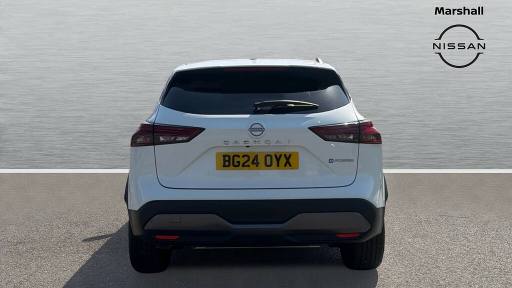 Nissan Qashqai Qashqai 1.5 E-power N-connecta BG24OYX White #6