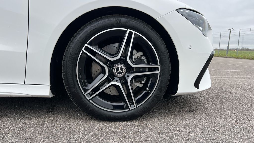 Mercedes-Benz CLA Class Cla 220D Amg Line Executive HX26NXE White #5