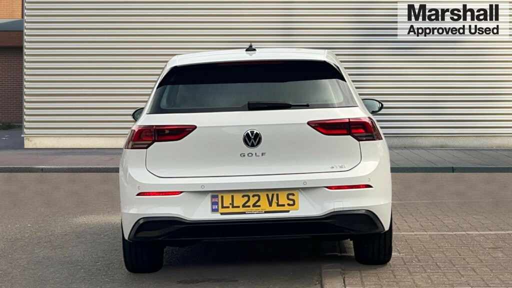 Volkswagen Golf Golf 1.0 Etsi Life Dsg LL22VLS White #4
