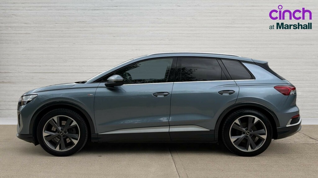 Audi Q4 E Tron Q4 150Kw 40 82Kwh S Line YT22XBM Blue #6