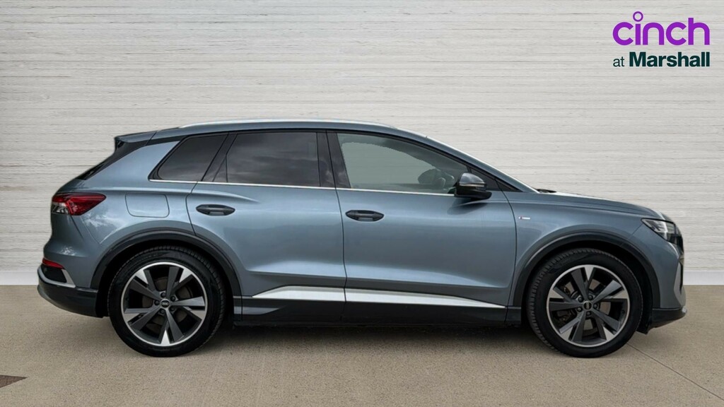 Audi Q4 E Tron Q4 150Kw 40 82Kwh S Line YT22XBM Blue #2