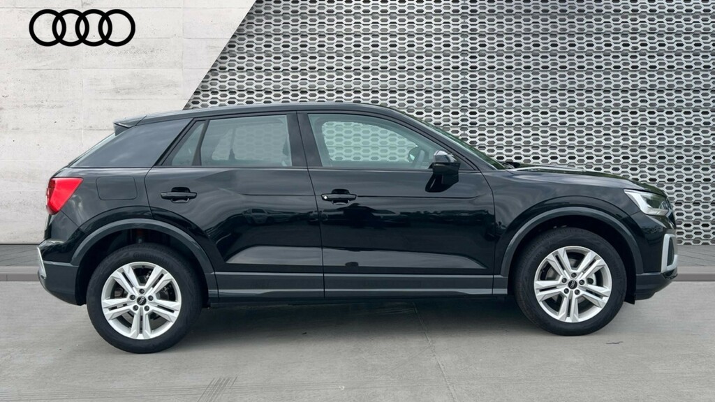 Audi Q2 Audi Q2 35 Tfsi Sport S Tronic Tech GJ26ZLY Black #4