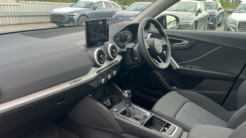 Audi Q2 Audi Q2 35 Tfsi Sport S Tronic Tech GJ26ZLY Black #2