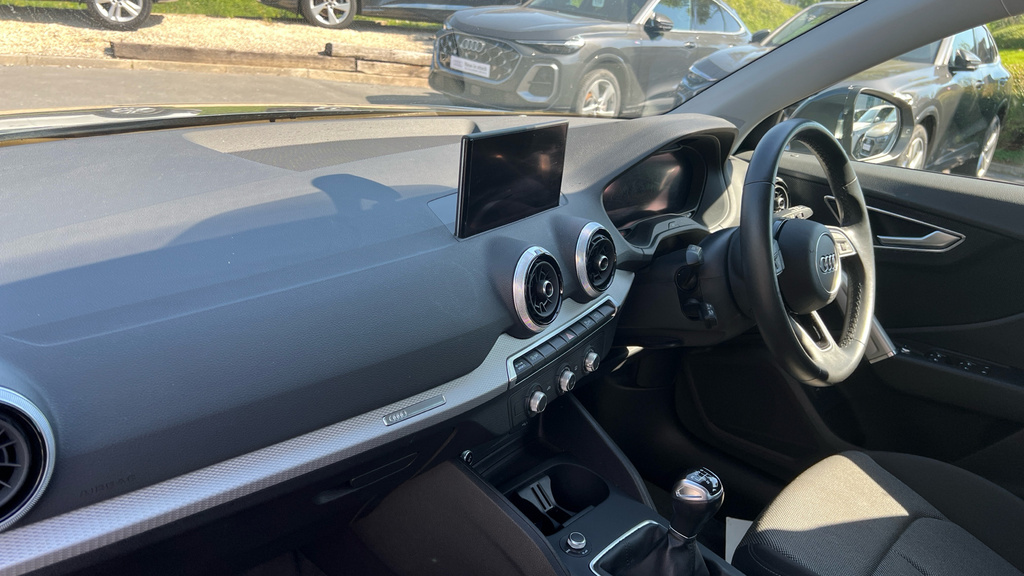 Audi Q2 Q2 35 Tfsi Sport LY23EUH Grey #2