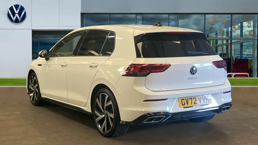 Volkswagen Golf Golf 1.5 Tsi 150 R-line GV72VVH White #3