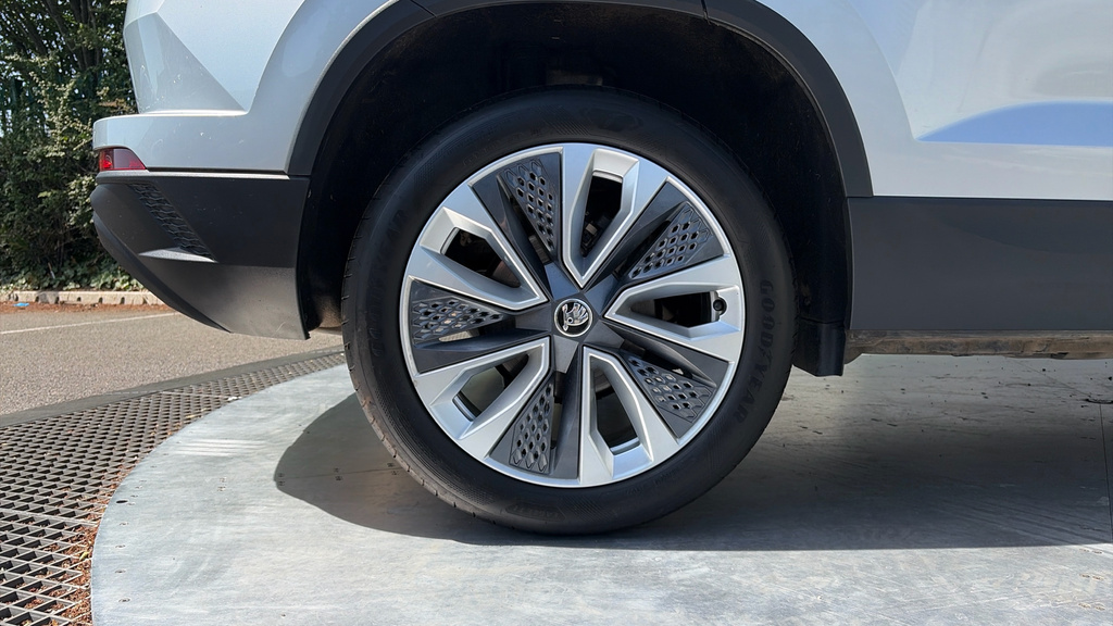 Skoda Karoq Karoq 1.5 Tsi Se L Dsg EU74CUH Silver #5
