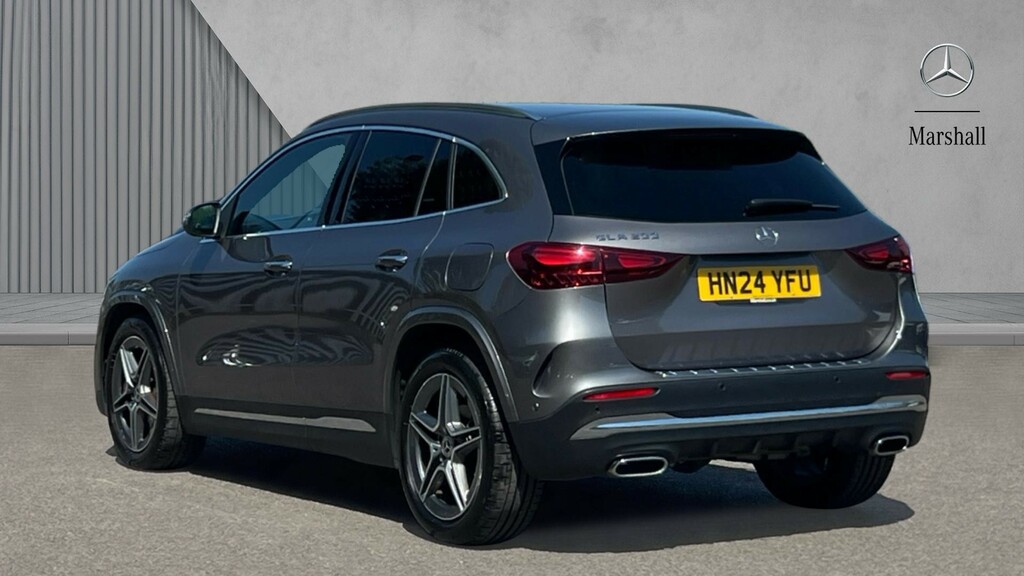 Mercedes-Benz GLA Class Gla 200 Amg Line Executive HN24YFU Grey #2