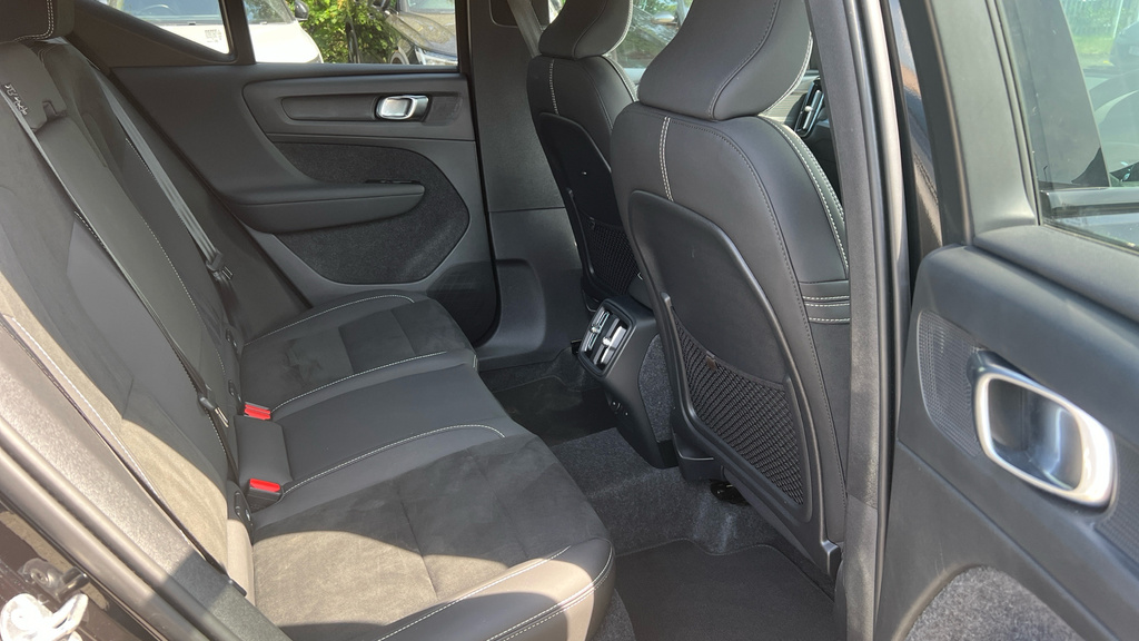 Volvo XC40 Xc40 2.0 B4p Plus Black Edition WF75DWG Black #6